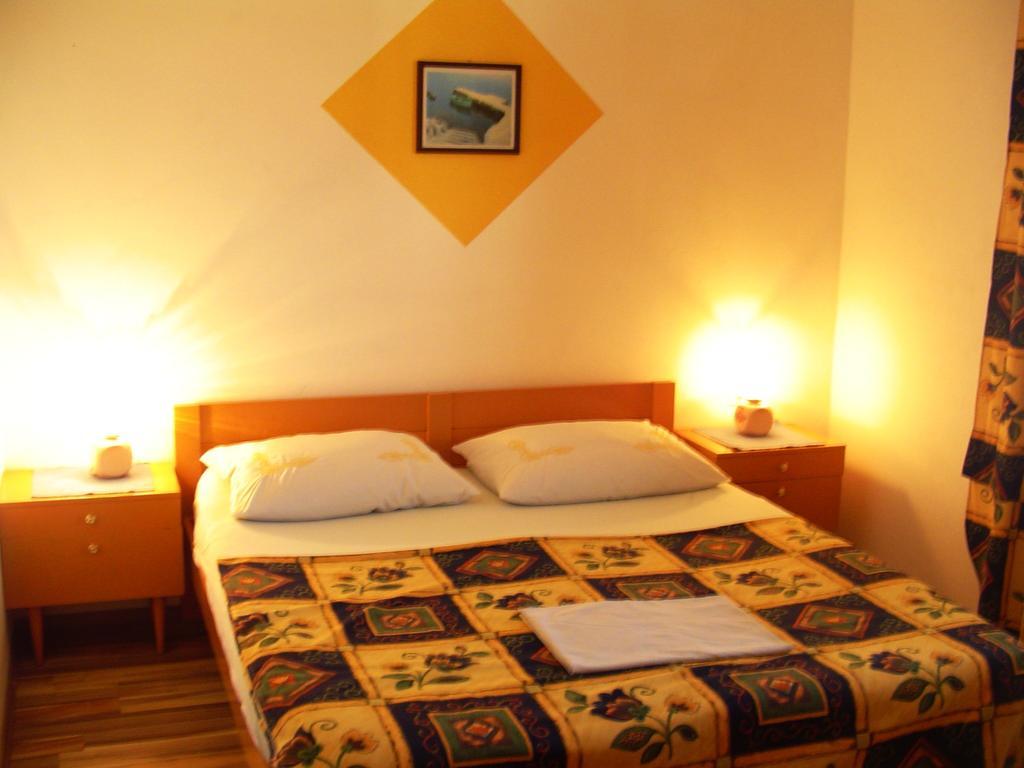 Apartments Ana&Neso Pakoštane Chambre photo